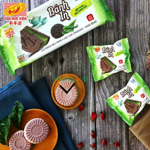 02 Packs *Bánh in nếp than đậu xanh dứa 6 bánh/pack Tân Huê Viên